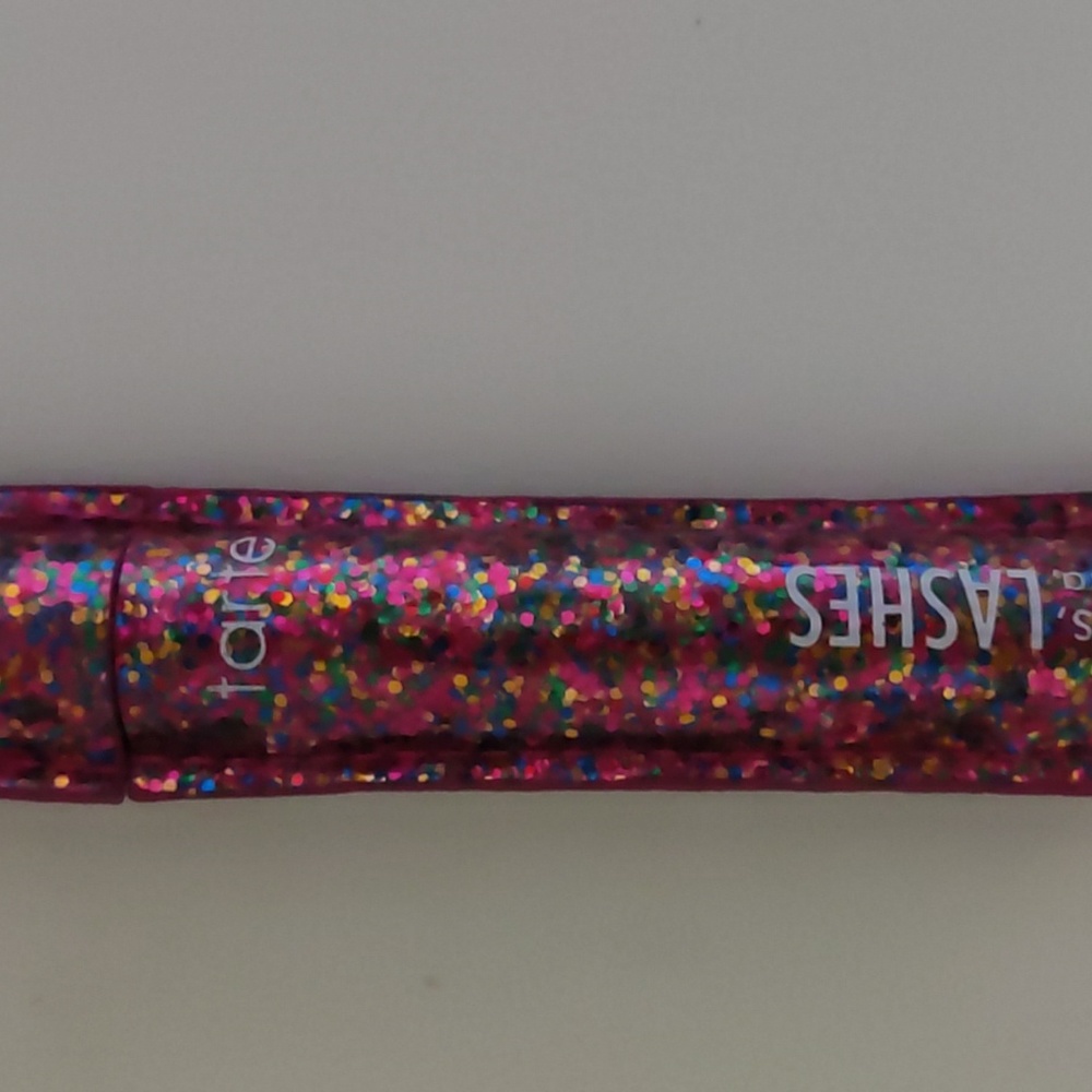 tarte lights camera lashes